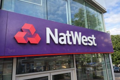 NatWest Lifts Profit Target, Announces £750M Buyback After Strong 2025