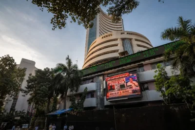 Nifty and Sensex Post Weekly Gains Despite Friday Selloff, Oil Above $100 Sparks Caution