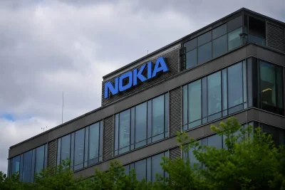 Nokia Dips in Helsinki as AI Rally Fades; Analyst Caution Grows