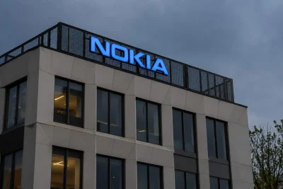 Nokia Sheds 9% Ahead of Midsummer Break Despite AI and Patent Wins