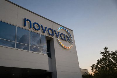 Novavax Surges on Pfizer Deal, Beats Q1 Revenue Forecasts