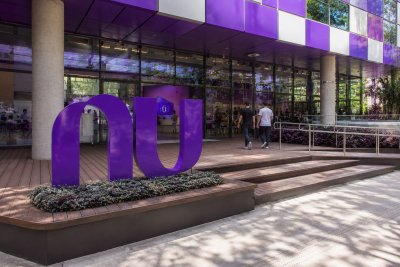 Nu Holdings Rises on $1B Buyback but Analysts Stay Wary