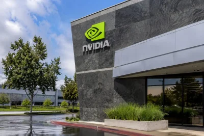 Nvidia Retakes Crown as Cloud Giants Pour $140B into AI Infrastructure