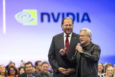 Nvidia Rises 1.3% as CEO Projects Doubling Chip Shipments by 2027