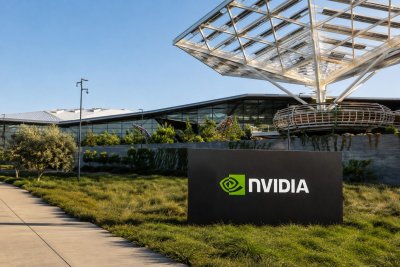 Nvidia Slips 2.1% as $7.5 Trillion Valuation Target Looms Ahead of Q2 Earnings
