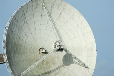 Ofcom Cuts Urban Q/V-Band Gateway Spectrum 40% Below Rural