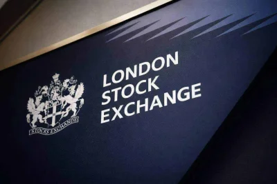 Oil Majors BP and Shell Cushion FTSE 100 Decline Amid Broader Sell-Off