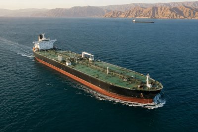 Oil Surges as Iran Nuclear Talks Collapse, Brent Hits $89.70