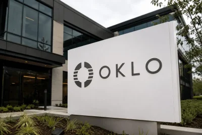 Oklo Shares Slide 15.8% as Market Eyes July Reactor Milestone