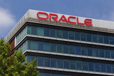 Oracle's AI Backlog Surpasses $638B, But Spending Outpaces Revenue