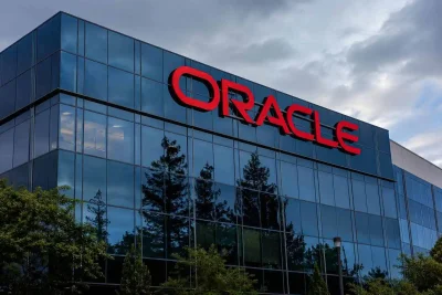 Oracle Stock Hits 52-Week Low as $638B AI Backlog Faces Funding Test