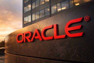 Oracle Stock Plunges 7.7% on OpenAI Miss, $300B Deal in Doubt