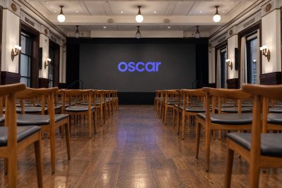 Oscar Health Braces for Monday Trading as Thrive Capital Unloads 6.3M Shares