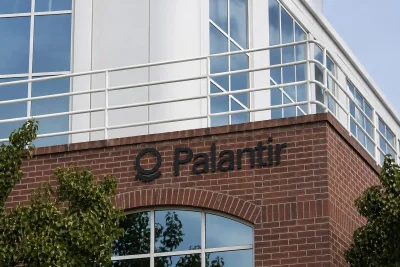 Palantir Earnings Test Looms May 4 Amid AI Optimism and Political Risks