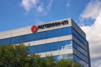 Patterson-UTI Rises on Strong Drilling Outlook Despite Oil Decline