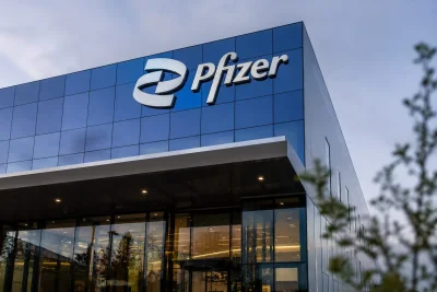 Pfizer Stock Rises as Core Drug Growth Offsets COVID Decline