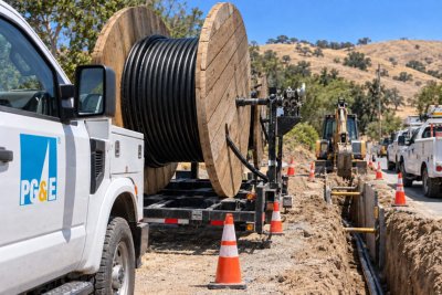 PG&E's $2B Capex Deferral: A Bid to Cut Debt That Could Cap Growth
