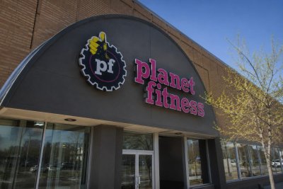 Planet Fitness Shares Dive 31% on Slashed 2026 Outlook and Membership Woes