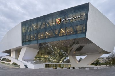 Porsche Shares Slide as CEO Denies Additional Job Cuts