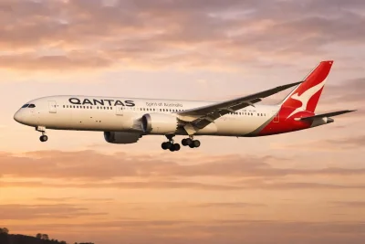 Qantas Stock Drops as Middle East Tensions Fuel Airline Sector Selloff
