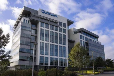 Qualcomm Shares Slide on Profit Margin Concerns Despite Revenue Beat