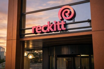 Reckitt Shares Reach Annual Peak Ahead of Key Investor Conference