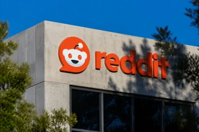 Reddit Shares Plunge 21% as U.S. User Growth Stalls, International ARPU Lags