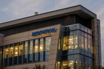 Regeneron Q1 Results Top Estimates, Eylea Challenges Loom