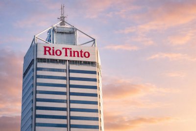 Rio Tinto Shares Retreat as Metals Rally Cools in London Trading