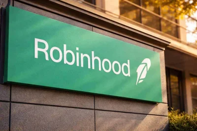 Robinhood Shares Gain as Bitcoin Recovers, Investors Await Keynote