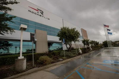 Rocket Lab Nears Deal Collar as Iridium Merger Focuses on VWAP