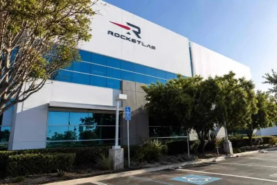 Rocket Lab Shares Tumble Despite Nasdaq-100 Inclusion; SpaceX Debut Sours Sentiment