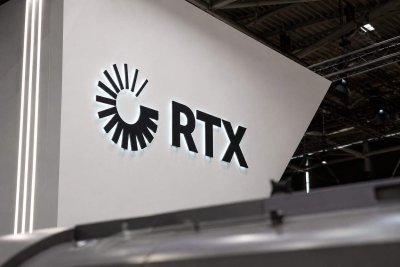 RTX Wins £2B UK Army Training Contract; Revenue Lift Seen as Modest