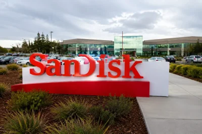 Sandisk Hits All-Time High as AI Storage Demand Surges