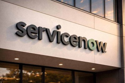 ServiceNow Leads Software Rebound as Analysts Cite AI Overreaction