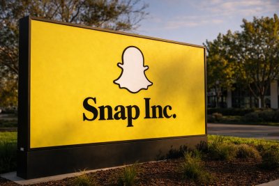 Snap Confronts Activist Demands for AI Focus, Cost Discipline