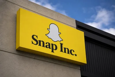 Snap Stock Flat After Specs Launch, Down 19% on AR Spending Concerns