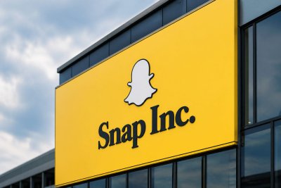 Snap Stock Surges 8.5% on Upgrade and Cost-Cut Hopes