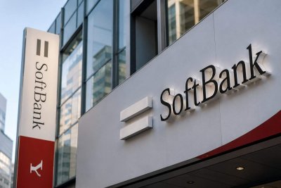 SoftBank Shares Plunge 7% as AI Funding Worries Deepen
