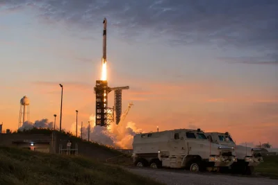 SpaceX in Talks with Pentagon for Multibillion-Dollar AI Data Center Deal