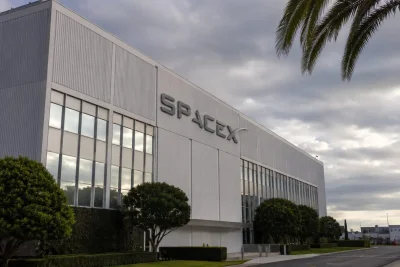 SpaceX's Record-Breaking $75B IPO Debuts at $135 Per Share