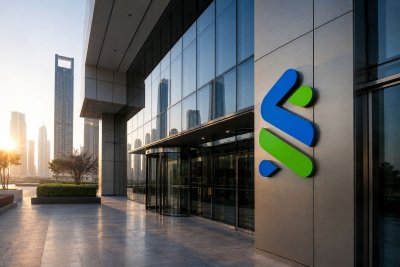 Standard Chartered Shares Flat as UAE Crypto Launch Stirs Little Excitement