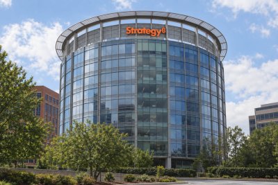 Strategy Doubles Down on STRC Buybacks, Boosts MSTR 8%