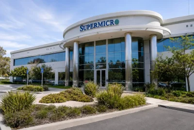 Super Micro Jumps 7% on $2B India AI Deal, Strong Server Demand