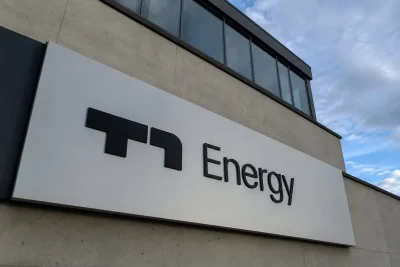 T1 Energy Rockets 11% on Heavy Volume, Analyst Nod and Plant Rating