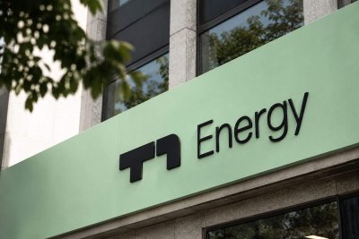 T1 Energy Surges on Solar Tax Credit Optimism