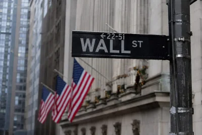 Tech Gains Mask Narrow Market as Jobs Report Looms