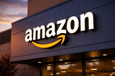 Tech Giants Diverge on AI Investment Outlook: Amazon Retreats While Nvidia Surges