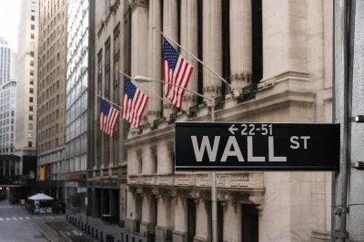 Tech Selloff Hits Nasdaq After Hours; Dow Holds Steady