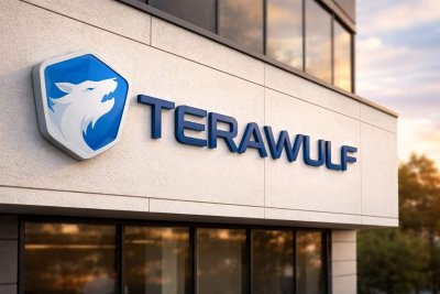 TeraWulf Shares Dip as Analyst Trims Target, AI Transition in Focus